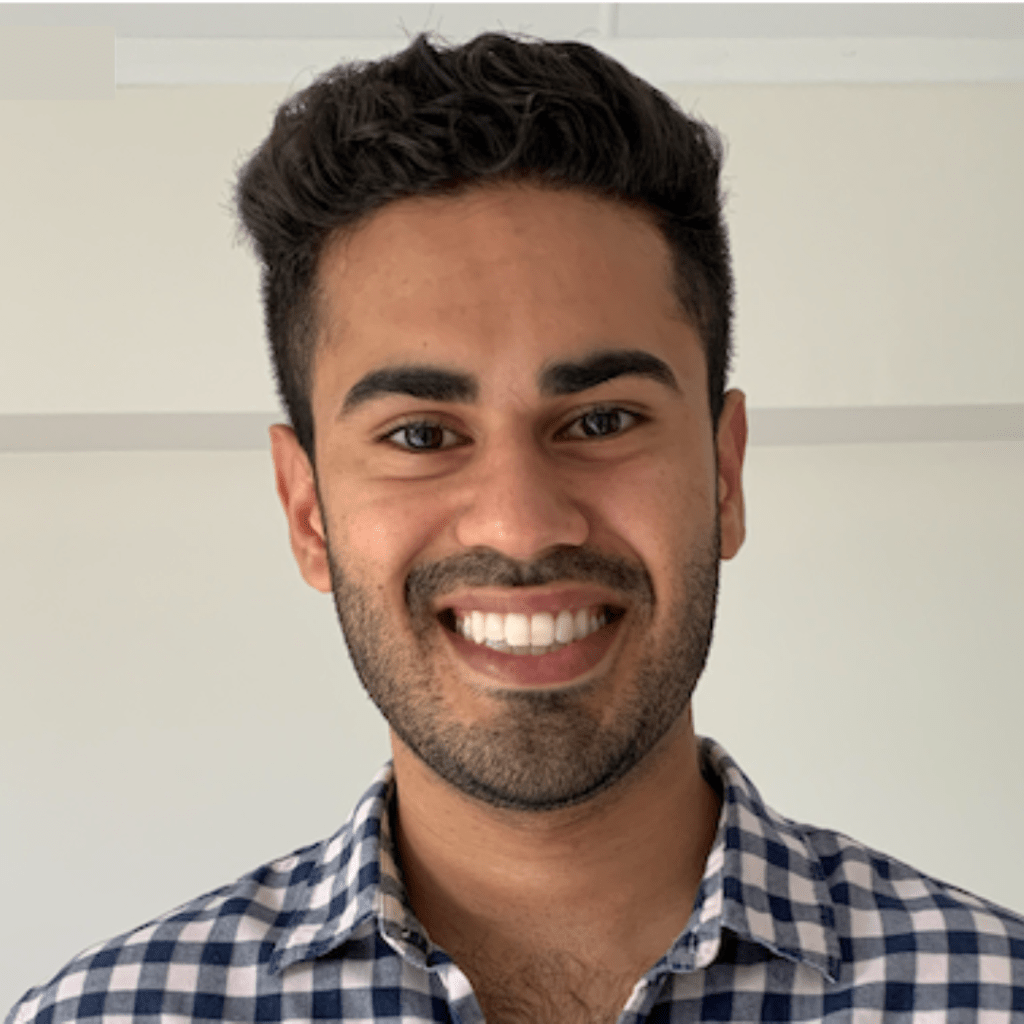 Dr-Cameron-Headshot-1024×1024